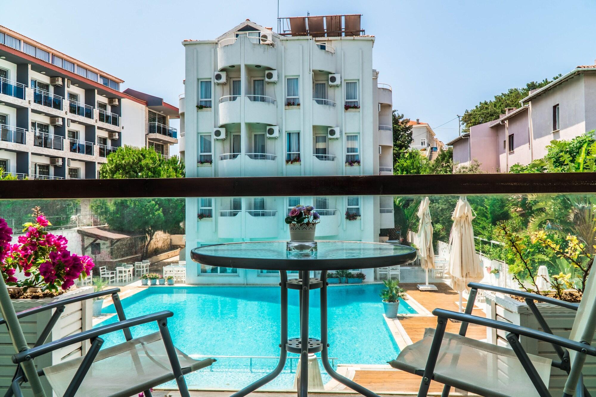 Otel Yeni Çeşme Exterior foto
