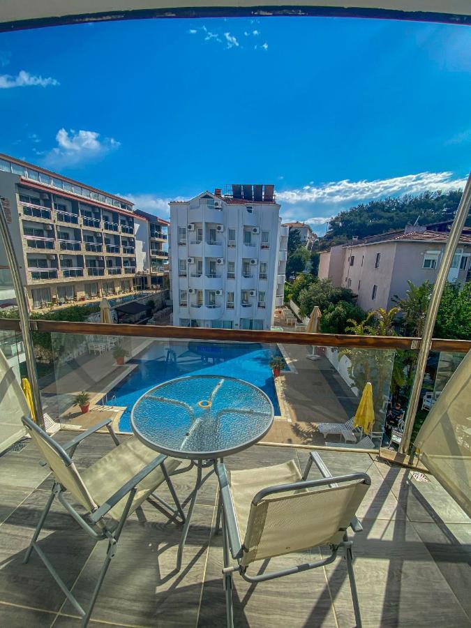 Otel Yeni Çeşme Exterior foto