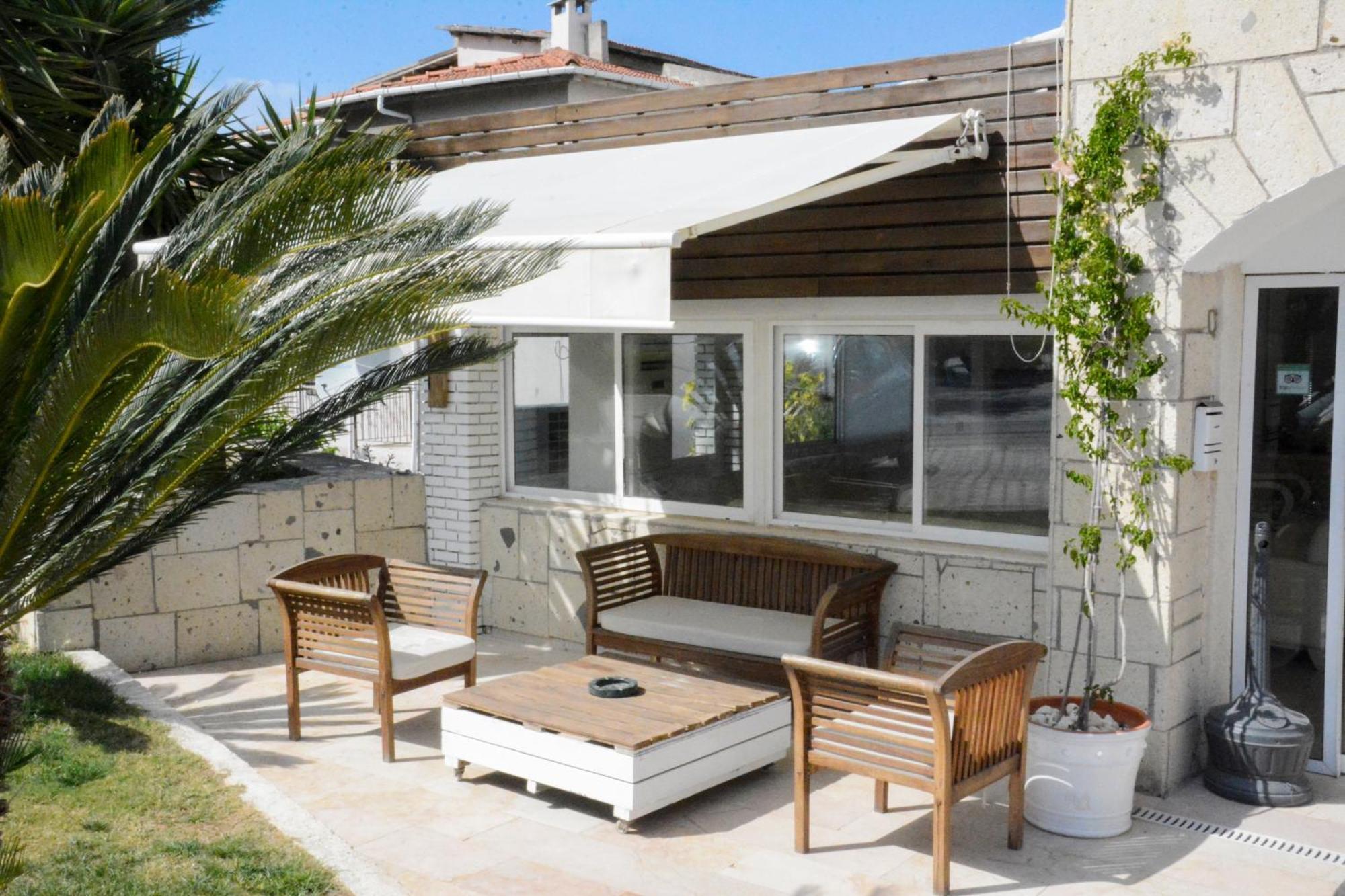 Otel Yeni Çeşme Exterior foto