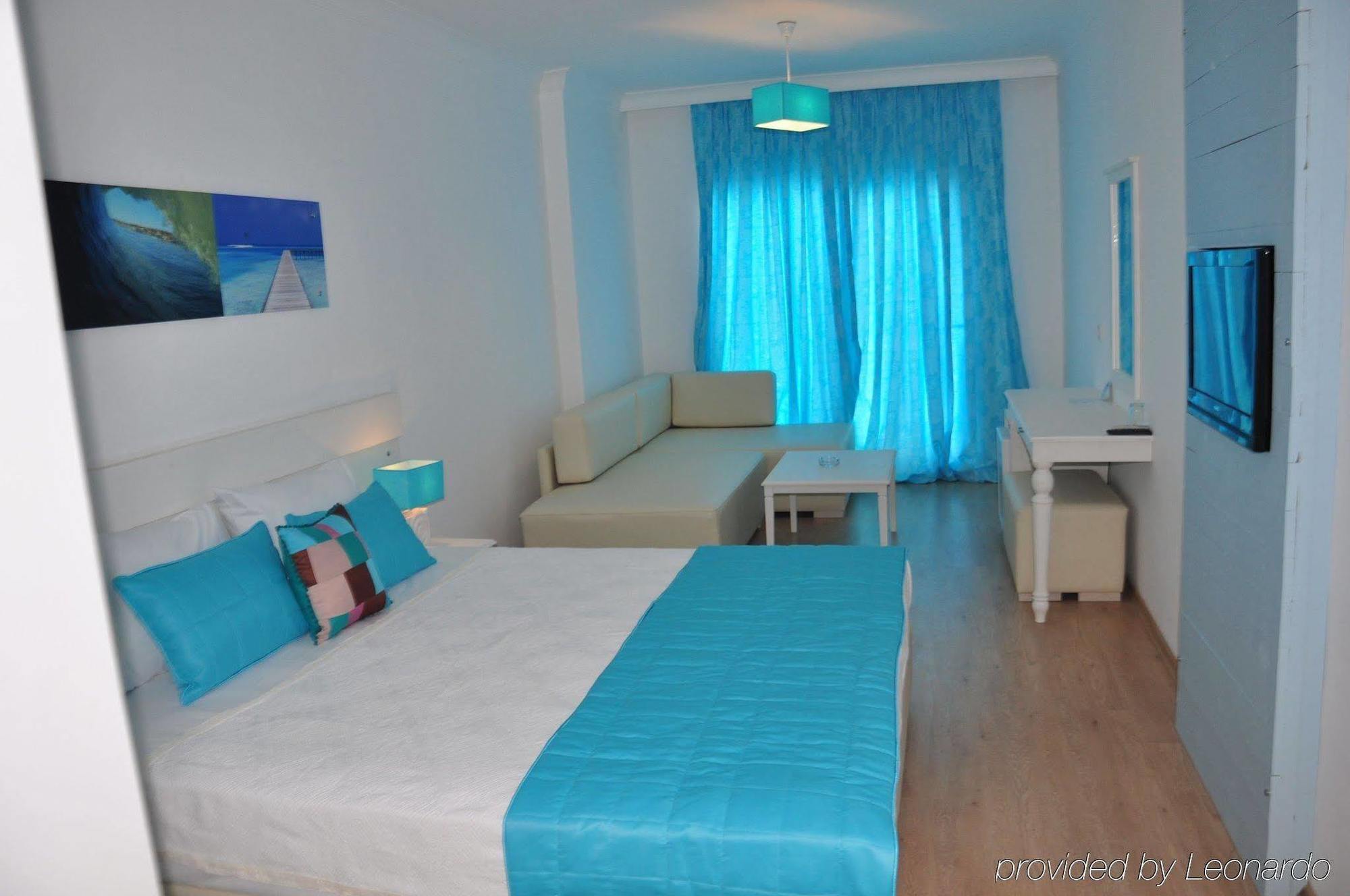 Otel Yeni Çeşme Quarto foto